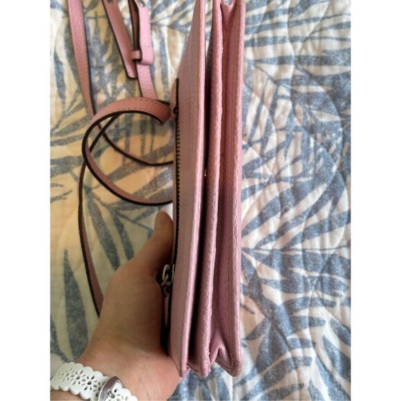 Marc Jacobs Gotham Crossbody Wallet on Strap Bag Leather  Pink Fleur, $398 - Picture 2 of 10